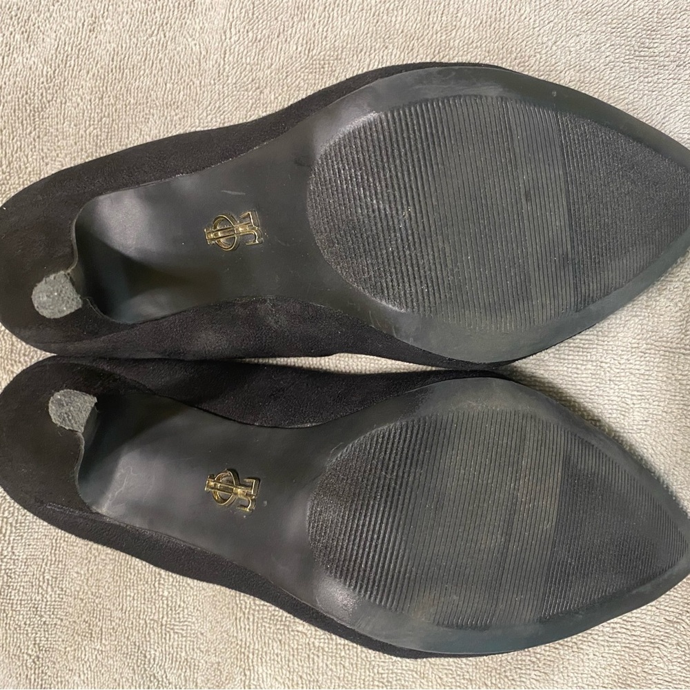 Black pumps - Picture 4 of 5